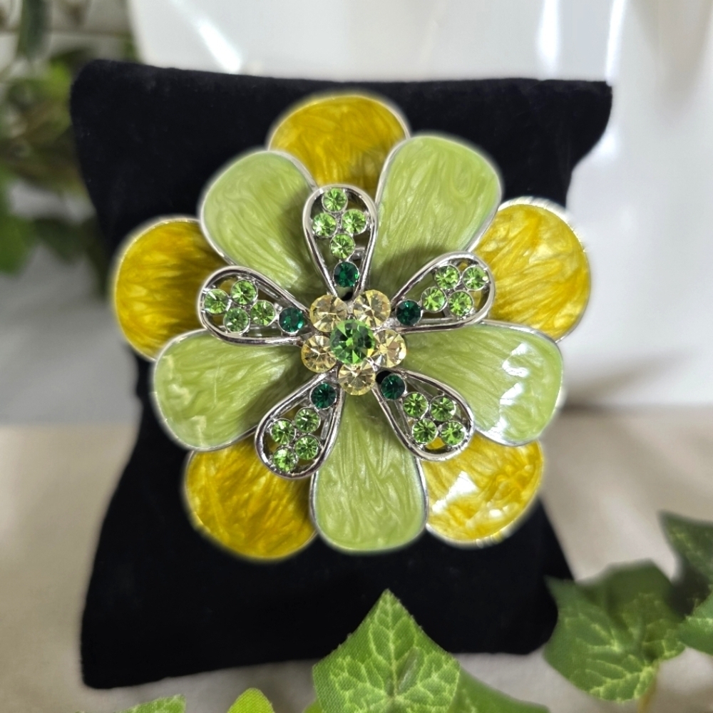 Vintage Silver Green Enamel with Crystal Stones Flower Brooch Pin